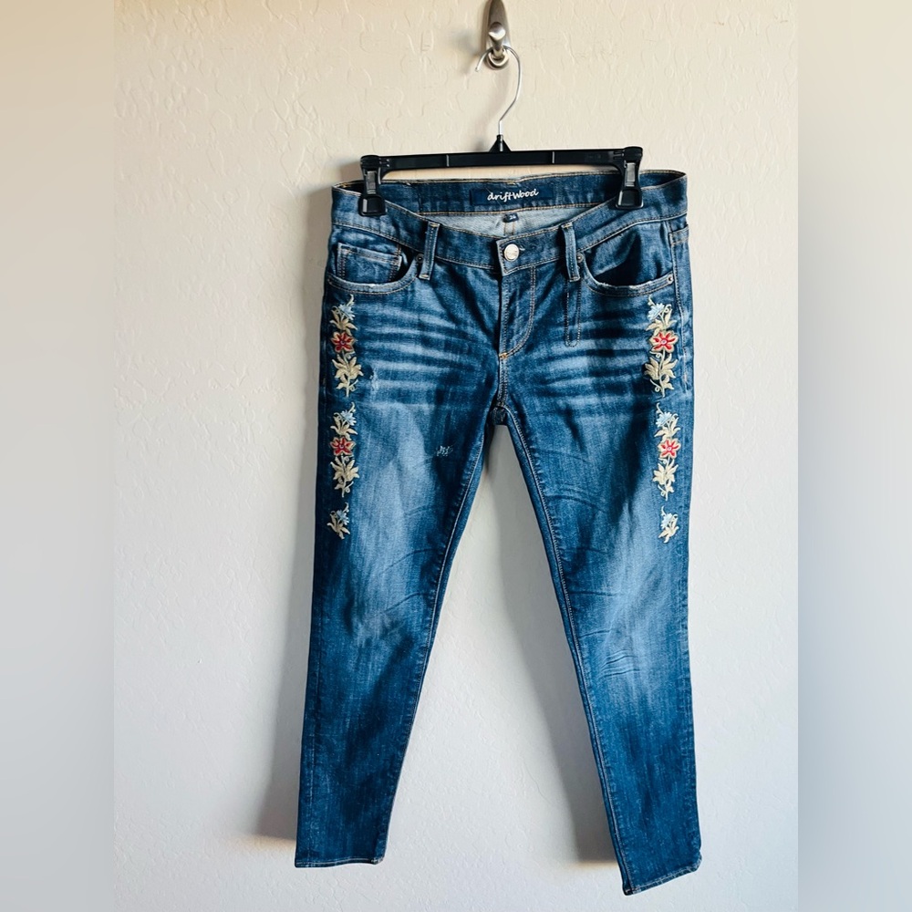 DRIFTWOOD Women’s Jackie Embroidered Floral Skinny Jeans Size 26 Boho Artsy